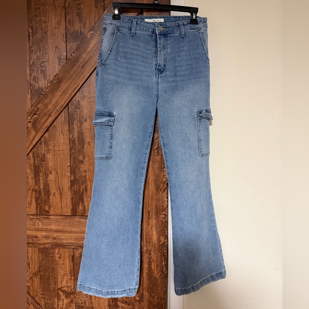 KanCan Women Cargo Flare Jeans 28x29